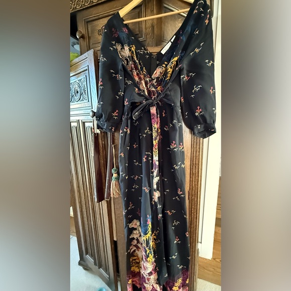 Feather  Bone Nara jumpsuit in black/floral - size 6 - Picture 2 of 3